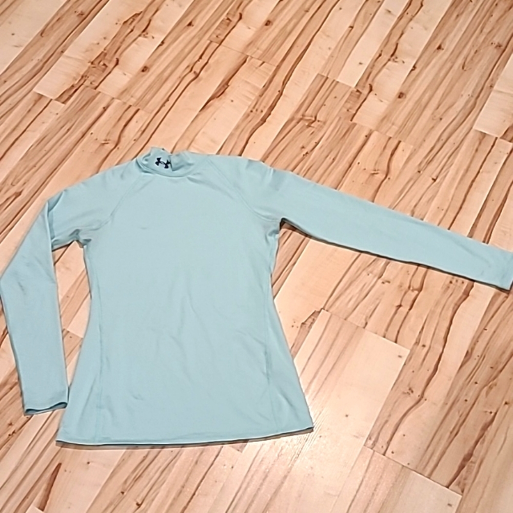 Woman's Under Armour Fitted Cold Gear